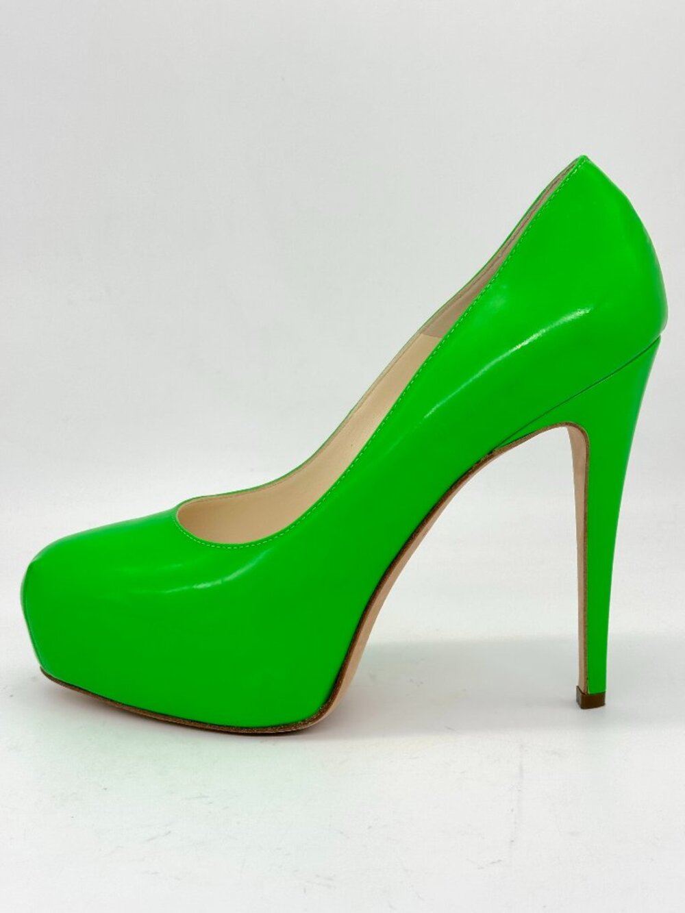 Brian Atwood MANIAC Patent Leather  Platform Heels Pumps Shoes Apple Green